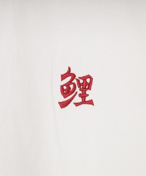 JEANS FACTORY （ジーンズファクトリー）の「[広島東洋カープ×JEANS FACTORY] バック刺繍ロゴ コラボレーションTシャツ【追加】（Tシャツ/カットソー・レディース・ホワイト/ホワイト系その他/レッド系その他/レッド・XL/L/M/S）」の18枚目の写真