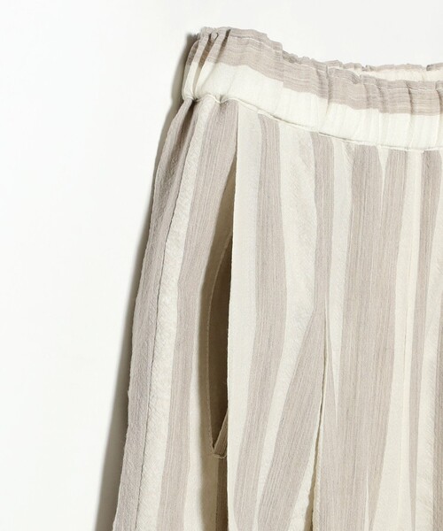 fennica(フェニカ)の「quitan / 3/4 WIDE SHORTS(その他パンツ・レディース・ベージュ・3)」の4枚目の写真