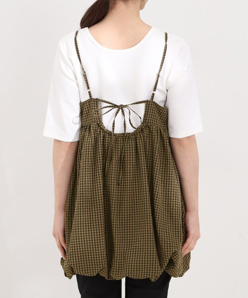 SHOO・LA・RUE（シューラルー）の「【洗濯機可/体型カバー/S-LL】後ろ姿も抜かりない ギンガムチェック柄バルーンキャミチュニック（チュニック・レディース・チャコールグレー/ブラウン系2・04/03/02/01）」の13枚目の写真