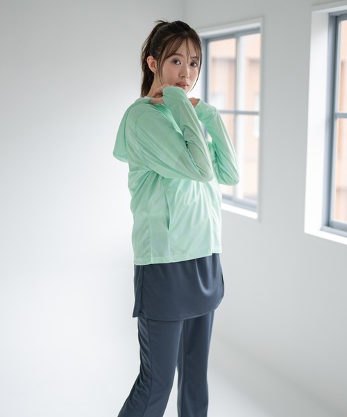 K-SWISS(ケースイス)の「【K-SWISS/ケースイス】ぼかし柄UVパーカー(パーカー・レディース・ネイビー/サックスブルー/グリーン系その他/ライトピンク・MEDIUM/LARGE/X-LARGE)」の5枚目の写真