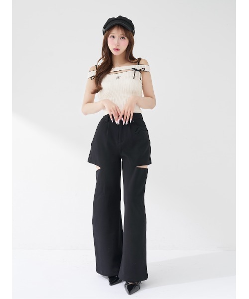 Darich(ダーリッチ)の「シグネチャーDRオフショルリボントップス(その他トップス・レディース・ブラック/ホワイト/ピンク・FREE)」の10枚目の写真