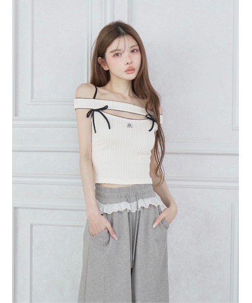 Darich(ダーリッチ)の「シグネチャーDRオフショルリボントップス(その他トップス・レディース・ブラック/ホワイト/ピンク・FREE)」の22枚目の写真