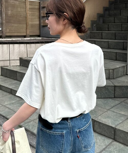 DISCOAT(ディスコート)の「【Enlude】アニマルカレッジロゴTシャツ《ユニセックス》(Tシャツ/カットソー・レディース・アイボリー/ライトベージュ/ライトグレー・FREE)」の12枚目の写真