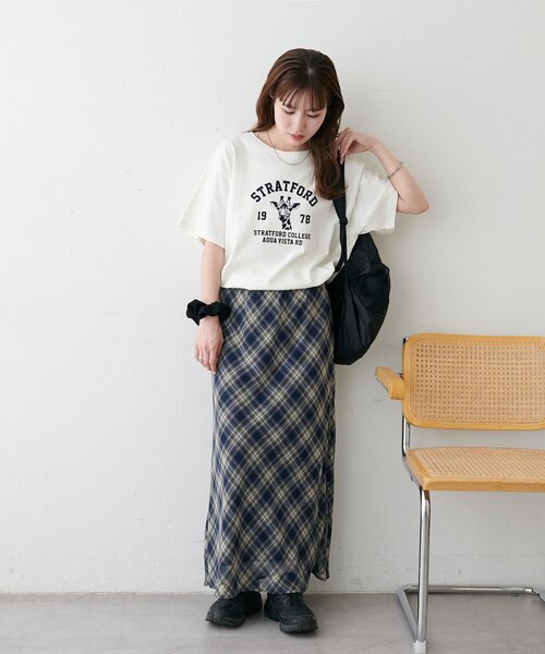 DISCOAT(ディスコート)の「【Enlude】アニマルカレッジロゴTシャツ《ユニセックス》(Tシャツ/カットソー・レディース・アイボリー/ライトベージュ/ライトグレー・FREE)」の17枚目の写真