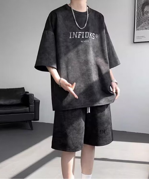 SHEPP(シープ)の「【UNISEX】ヴィンテージライク フェード加工 カレッジロゴ刺繍 ビッグシルエット セットアップ(Tシャツ/カットソー・メンズ・ブラック/ホワイト・M/L)」の9枚目の写真