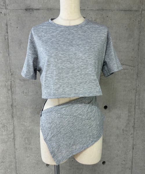 GLAMOROUS JANE(グラマラスジェーン)の「クロップド丈デザインTシャツ×ワイドパンツ 2点セットアップ(セットアップ・レディース・グレー/ブラック・M/L)」の7枚目の写真