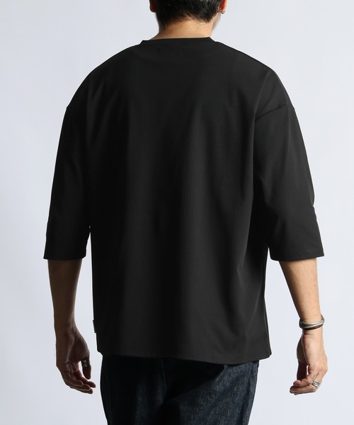 The DUFFER of ST.GEORGE（ザダファーオブセントジョージ）の「「AIR FLEX」RANDOM RIB KNIT 3/4 SLEEVE TEE ：高収縮機能素材「エアフレックス」ランダムリブ 7分袖Tシャツ / 高機能 / ストレッチ / UVカット / ドライタッチ / アンチピリング（Tシャツ/カットソー・メンズ・チャコールグレー/ブラック/ホワイト・X-LARGE/LARGE/MEDIUM/SMALL）」の11枚目の写真