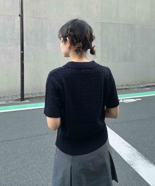 AS KNOW AS plus(アズノゥアズプラス)の「〇衿付きケーブルニット半袖カーディガン(カーディガン/ボレロ・レディース・ベージュ/レッド/ブラック/アイボリー・FREE)」の11枚目の写真