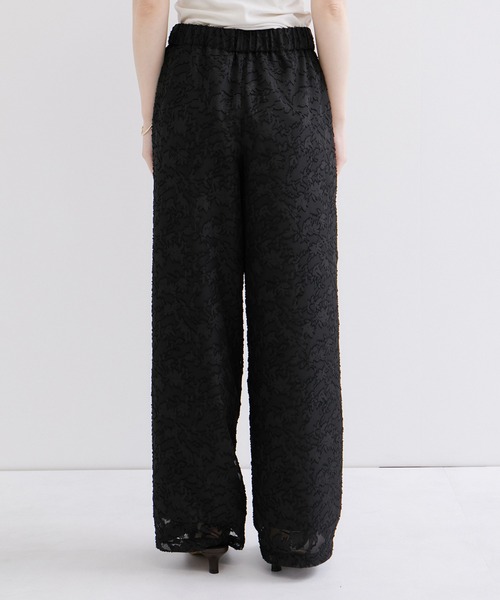le cercle ADAM ET ROPE'(ルセルクルアダムエロペ)の「カットギャガードイージーパンツ/セットアップ対応(その他パンツ・レディース・ブラック・FREE)」の8枚目の写真
