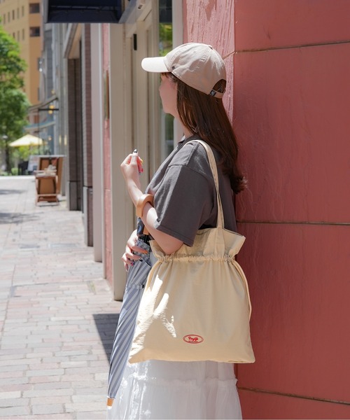 DAYLIFE(デイライフ)の「【DAYLIFE/デイライフ】 DRAWSTRING TOTE(トートバッグ・レディース・ピンク/ベージュ/ブラック/パープル・FREE)」の2枚目の写真