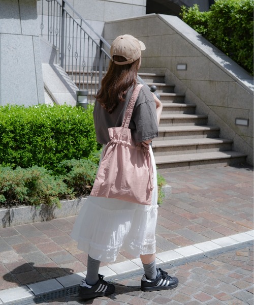 DAYLIFE(デイライフ)の「【DAYLIFE/デイライフ】 DRAWSTRING TOTE(トートバッグ・レディース・ピンク/ベージュ/ブラック/パープル・FREE)」の15枚目の写真