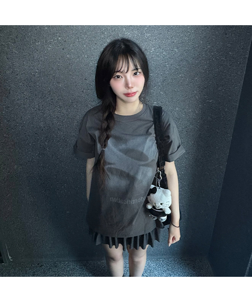 KKEEE(ケーケーイーイー)の「エブリワンドットオーバーサイズ半袖Tシャツ(3色)(Tシャツ/カットソー・レディース・ホワイト/ブラック/チャコール・LARGE/X-LARGE)」の3枚目の写真