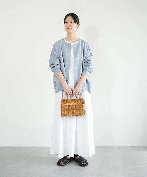solamonat poche(ソラモナポッシェ)の「リネンキャンバスリネンリブカーデ(シャツ/ブラウス・レディース・ライトブルー・2)」の1枚目の写真