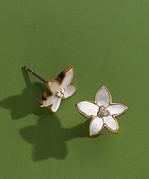 C63 ホワイトフォッシルロングピアス FOSSIL｜フォッシルのピアス（両耳用）通販 - ZOZOTOWN