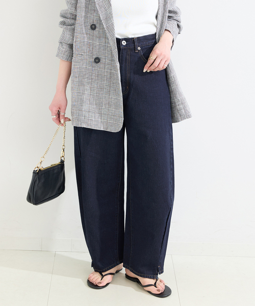 B.C STOCK(ベーセーストック)の「《追加10》ウォッシャブル / DU JOUR / デュ ジュール BARREL BAGGY JEAN(その他パンツ・レディース・ホワイト系その他/ブルー/ネイビー・38/36/34)」の1枚目の写真