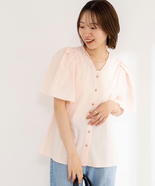 NOLLEY’S Sophi(ノーリーズソフィ)の「ウォッシャブルサッカーフレアスリーブシャツブラウス(シャツ/ブラウス・レディース・ホワイト/ブルー系その他7/ブラック/ベビーピンク・38)」の11枚目の写真