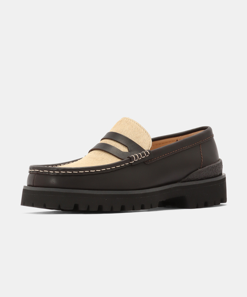 Clarks(クラークス)の「Clarks Yukoner Penny 26185708(ローファー・メンズ・チョコ・75/85/80/70)」の4枚目の写真