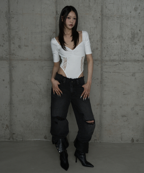 ETRE AU SOMMET(エトレオソメ)の「Bust Line Lace Bodysuit (White)(Tシャツ/カットソー・レディース・ホワイト・FREE)」の12枚目の写真