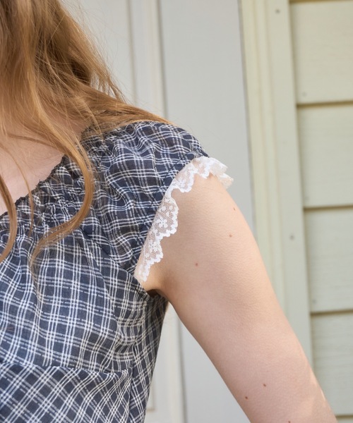 Birthday room(バースデイルーム)の「チェックフリルレーススリーブトップス/Checkered frill lace sleeve top(Tシャツ/カットソー・レディース・ネイビー/ブラウン・FREE)」の10枚目の写真