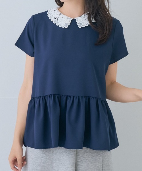 Neige(ネージュ)の「レースカラー2WAYペプラムブラウス(シャツ/ブラウス・レディース・ネイビー/ホワイト・ONE SIZE)」の2枚目の写真
