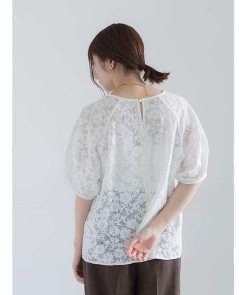 Te chichi(テチチ)の「メッシュレースボリュームスリーブブラウス(シャツ/ブラウス・レディース・オフホワイト/ブラック・F)」の6枚目の写真