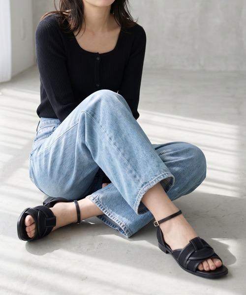 HIPS(ヒップス)の「パイピングコンビサンダル(サンダル・レディース・ベージュ系その他/ブラック・22.5cm/23cm/23.5cm/24cm/24.5cm)」の4枚目の写真