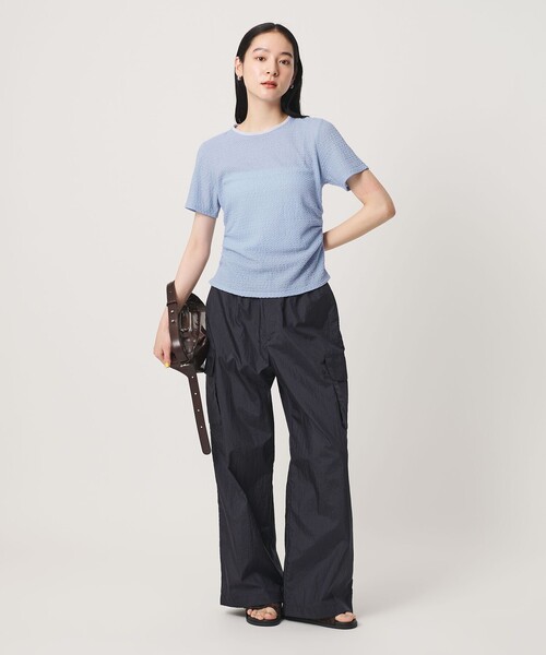 BEAUTY&YOUTH UNITED ARROWS(ビューティーアンドユースユナイテッドアローズ)の「ベロア パイピング ギャザー カットソー(Tシャツ/カットソー・レディース・ホワイト/ブラック/ライトブルー・FREE)」の6枚目の写真