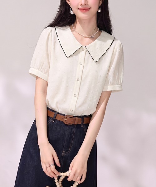 LUCPY(ラクピー)の「配色パイピングセーラーカラーブラウス(シャツ/ブラウス・レディース・ホワイト・LARGE/MEDIUM/SMALL/X-LARGE)」の3枚目の写真