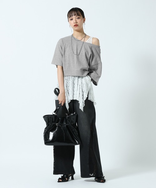 PAGEBOY（ページボーイ）の「【前後2WAY/接触冷感】マルチWAYネックアイススウェット（スウェット・レディース・グレー/ブルー/ブラック・FREE）」の8枚目の写真