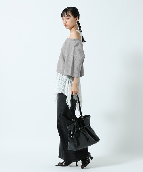PAGEBOY（ページボーイ）の「【前後2WAY/接触冷感】マルチWAYネックアイススウェット（スウェット・レディース・グレー/ブルー/ブラック・FREE）」の9枚目の写真