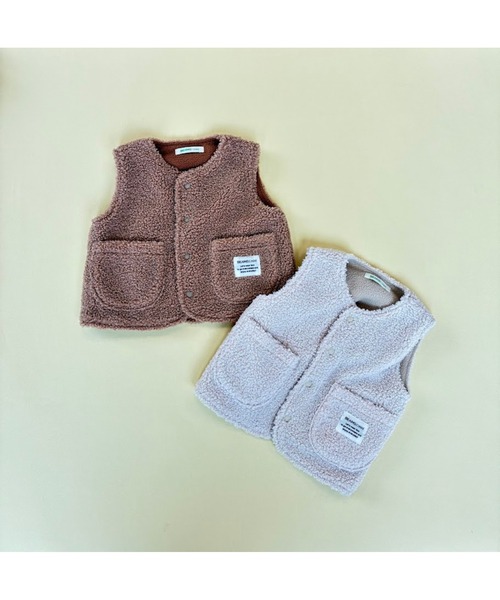 BEAMS mini(ビームスミニ)の「【WEB限定】ベビー ボア ベスト 2026FW(70~80cm)秋冬 定番 人気 プチプラ カジュアル もこもこ(ベスト・キッズ・ベージュ/ホワイト系その他5・80/70)」の3枚目の写真