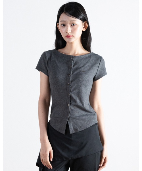MAGORENSEOUL(マゴレンソウル)の「オープンボートネックTシャツメランジチャコール(Tシャツ/カットソー・レディース・その他・FREE)」の1枚目の写真