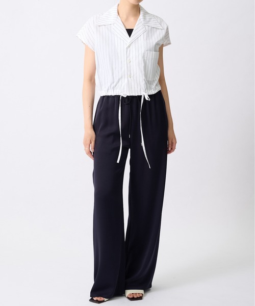UJOH(ウジョー)の「【UJOH/ウジョー】Open Collar Cropped Shirt/オープンカラークロップドシャツ(シャツ/ブラウス・レディース・ホワイト・2)」の2枚目の写真
