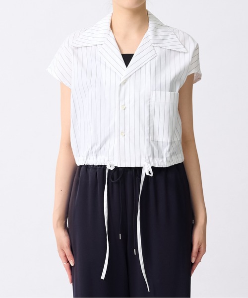 UJOH(ウジョー)の「【UJOH/ウジョー】Open Collar Cropped Shirt/オープンカラークロップドシャツ(シャツ/ブラウス・レディース・ホワイト・2)」の3枚目の写真