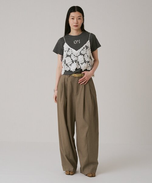 Omekashi(オメカシ)の「【スパンコールロゴがポイント◎】OMスパンコールロゴT(Tシャツ/カットソー・レディース・オフホワイト/チャコールグレー・FREE)」の20枚目の写真