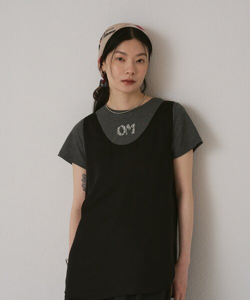 Omekashi(オメカシ)の「【スパンコールロゴがポイント◎】OMスパンコールロゴT(Tシャツ/カットソー・レディース・オフホワイト/チャコールグレー・FREE)」の21枚目の写真