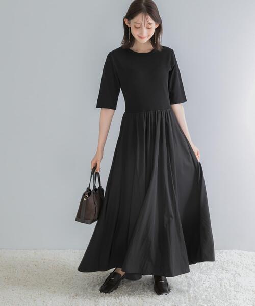 URBAN RESEARCH ROSSO WOMEN(アーバンリサーチ ロッソ)の「『一部WEB限定カラー』ニットドッキングワンピース(ワンピース・レディース・ベージュ系その他/ブラック系その他・FREE)」の2枚目の写真