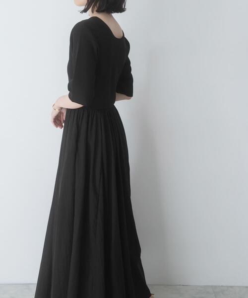 URBAN RESEARCH ROSSO WOMEN(アーバンリサーチ ロッソ)の「『一部WEB限定カラー』ニットドッキングワンピース(ワンピース・レディース・ベージュ系その他/ブラック系その他・FREE)」の5枚目の写真