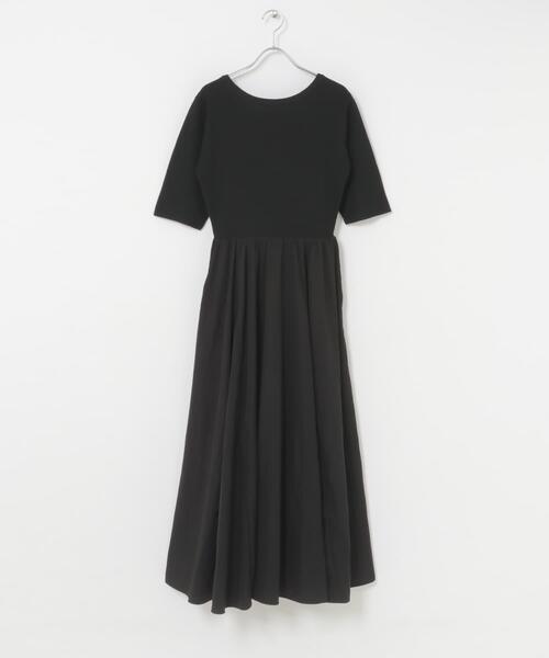 URBAN RESEARCH ROSSO WOMEN(アーバンリサーチ ロッソ)の「『一部WEB限定カラー』ニットドッキングワンピース(ワンピース・レディース・ベージュ系その他/ブラック系その他・FREE)」の9枚目の写真
