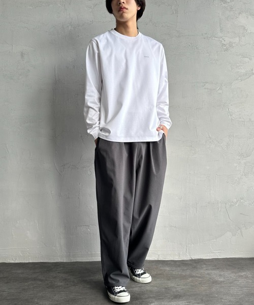 TATRAS（タトラス）の「【WEB先行予約】[TATRAS/タトラス] SICADO ワンポイントロゴ ロングスリーブTシャツ（Tシャツ/カットソー・レディース・ブラック/ホワイト・2/1/3）」の7枚目の写真
