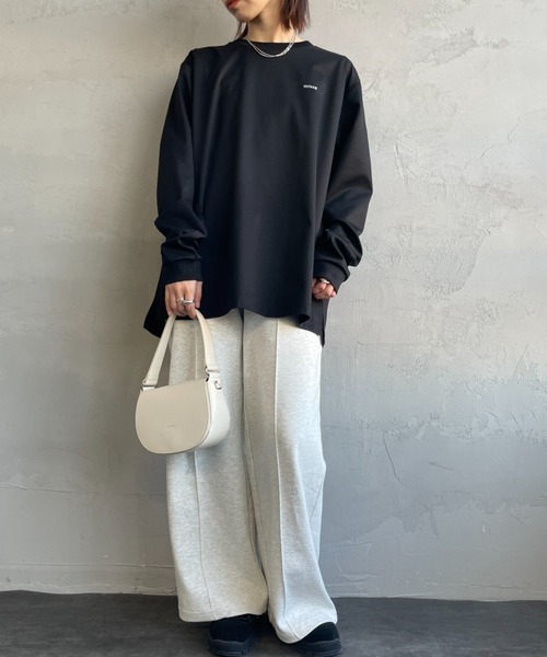 TATRAS（タトラス）の「【WEB先行予約】[TATRAS/タトラス] SICADO ワンポイントロゴ ロングスリーブTシャツ（Tシャツ/カットソー・レディース・ブラック/ホワイト・2/1/3）」の10枚目の写真