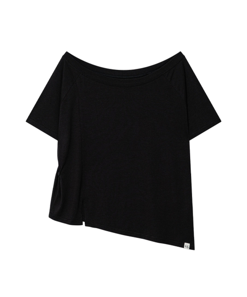 UGLY SHADOW(アグリーシャドウ)の「アンバランスボタンショルダートップス(ブラック)(Tシャツ/カットソー・レディース・その他・FREE)」の4枚目の写真
