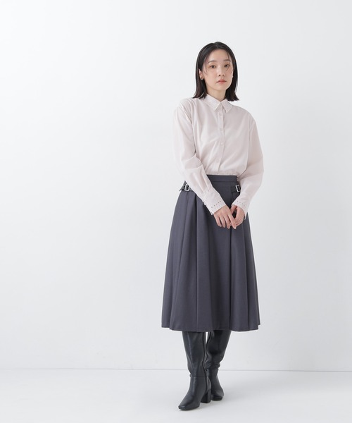 NATURAL BEAUTY BASIC(ナチュラルビューティーベーシック)の「<CanCam.jp掲載>サイドベルトプリーツスカート(スカート・レディース・チャコールグレー/キャメル・MEDIUM/SMALL)」の14枚目の写真