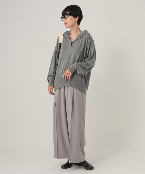 Elura(エルーラ)の「ウールコンフードプルオーバー/1055342(ニット/セーター・レディース・ブラック/ブラウン/グレー・FREE)」の8枚目の写真