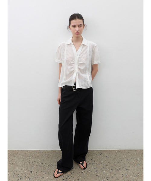 ATELIER NAIN（アトリエナイン）の「LACE COTTON HALF SLEEVE SHIRT (BL-4426)（シャツ/ブラウス・レディース・ホワイト・FREE）」の2枚目の写真