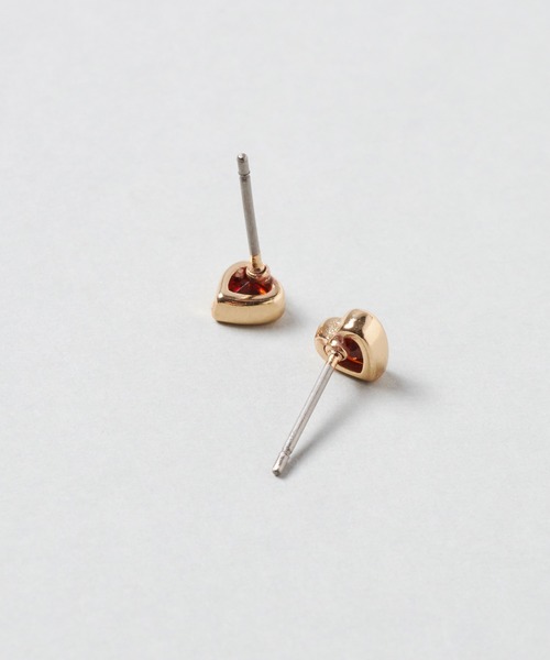 GOLDY(ゴールディ)の「プチ キュービックジルコニア ハート ピアス(ピアス(両耳用)・レディース・グリーン/クリア/レッド/ピンク/ブルー・FREE)」の21枚目の写真
