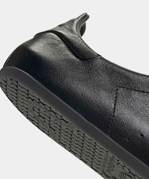 adidas(アディダス)の「スタンスミス ロー プロ シューズ / Stan Smith Lo Pro Shoes / アディダスオリジナルス adidas Originals(スニーカー・レディース・ブラック・23.0cm/22.0cm/22.5cm/26.0cm/25.0cm/25.5cm/24.5cm/24.0cm/23.5cm/29.0cm/28.5cm/27.5cm/28.0cm/27.0cm/26.5cm)」の8枚目の写真