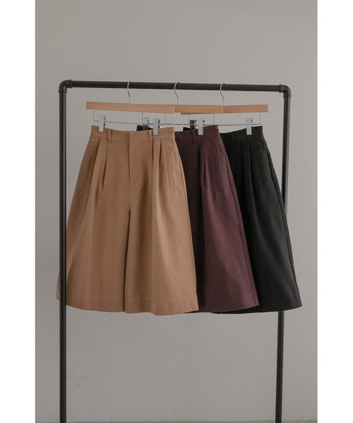 tento(テント)の「Wide-Leg Chino Shorts(チノパンツ・レディース・ブラウン/ベージュ/ブラック・36/38)」の15枚目の写真