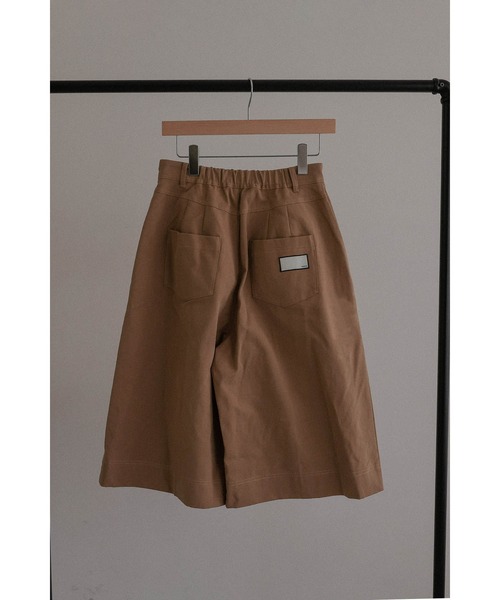 tento(テント)の「Wide-Leg Chino Shorts(チノパンツ・レディース・ブラウン/ベージュ/ブラック・36/38)」の17枚目の写真