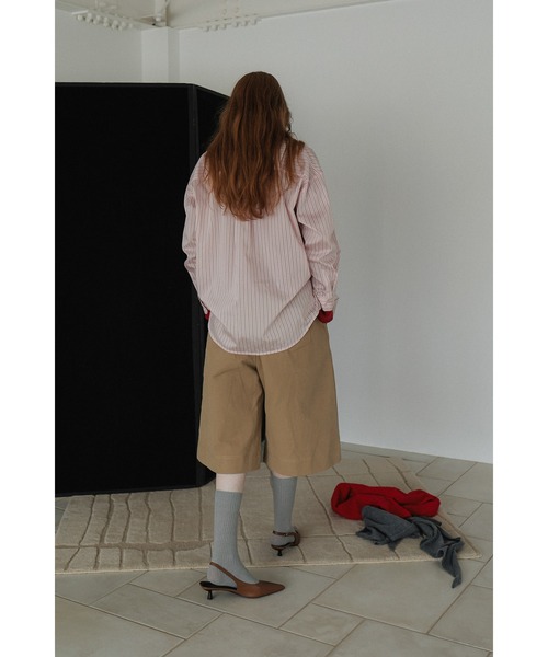 tento(テント)の「Wide-Leg Chino Shorts(チノパンツ・レディース・ブラウン/ベージュ/ブラック・36/38)」の7枚目の写真